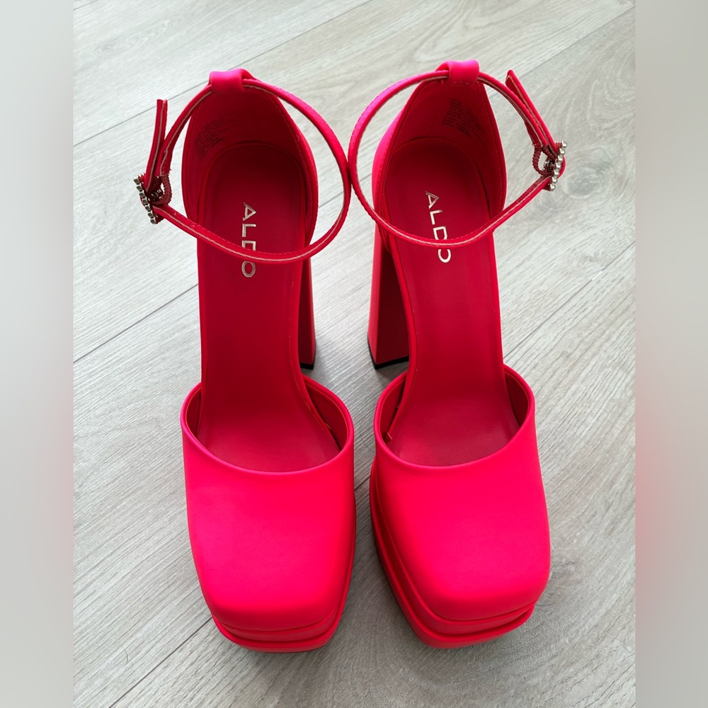 Aldo Double Platform Heeled Shoes in Fuchsia - Picture 2 of 12
